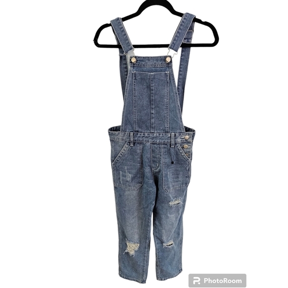 Boohoo Pants - Boohoo Blues Size 0 Denim Overalls Distressed Capri Cropped Length